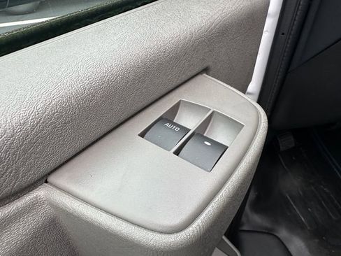 New 2024 GMC Savana 3500 Extended w/ Power Convenience Package image 18