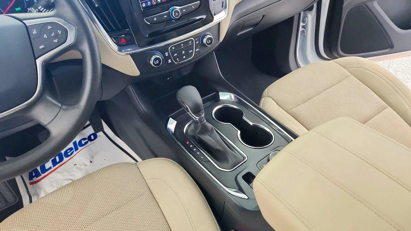 Used 2023 Chevrolet Traverse LS w/ Safety Package AWD/4WD image 34