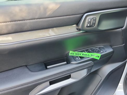 New 2025 Ford Ranger Lariat w/ FX4 Off-Road Package image 15