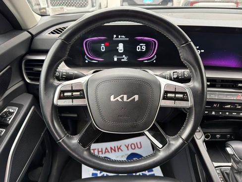 Used 2025 Kia Telluride S image 17