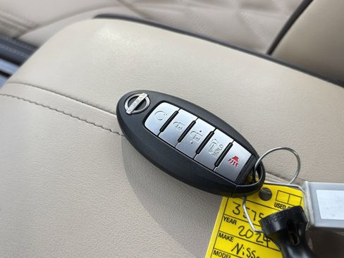 Used 2024 Nissan Armada Platinum w/ Captain's Chairs Package image 28