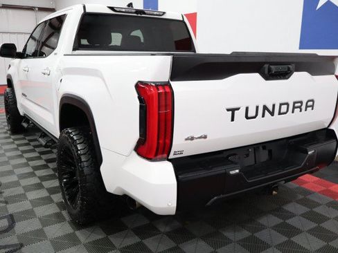 Used 2022 Toyota Tundra SR5 AWD/4WD image 11