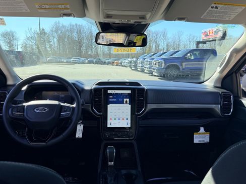 New 2025 Ford Ranger XLT w/ FX4 Off-Road Package image 19