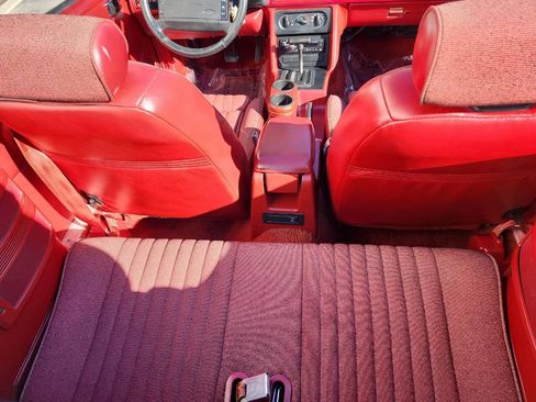 Used 1991 Ford Mustang LX RWD image 38
