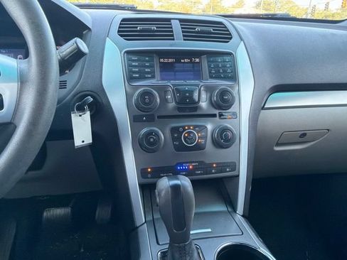 Used 2012 Ford Explorer FWD image 13