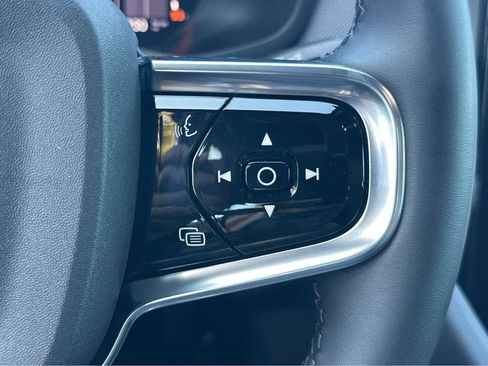 Used 2022 Polestar Polestar 2 w/ Pilot Package image 23