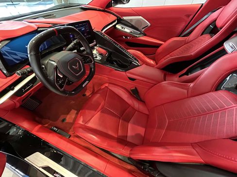 Used 2023 Chevrolet Corvette Z06 image 10