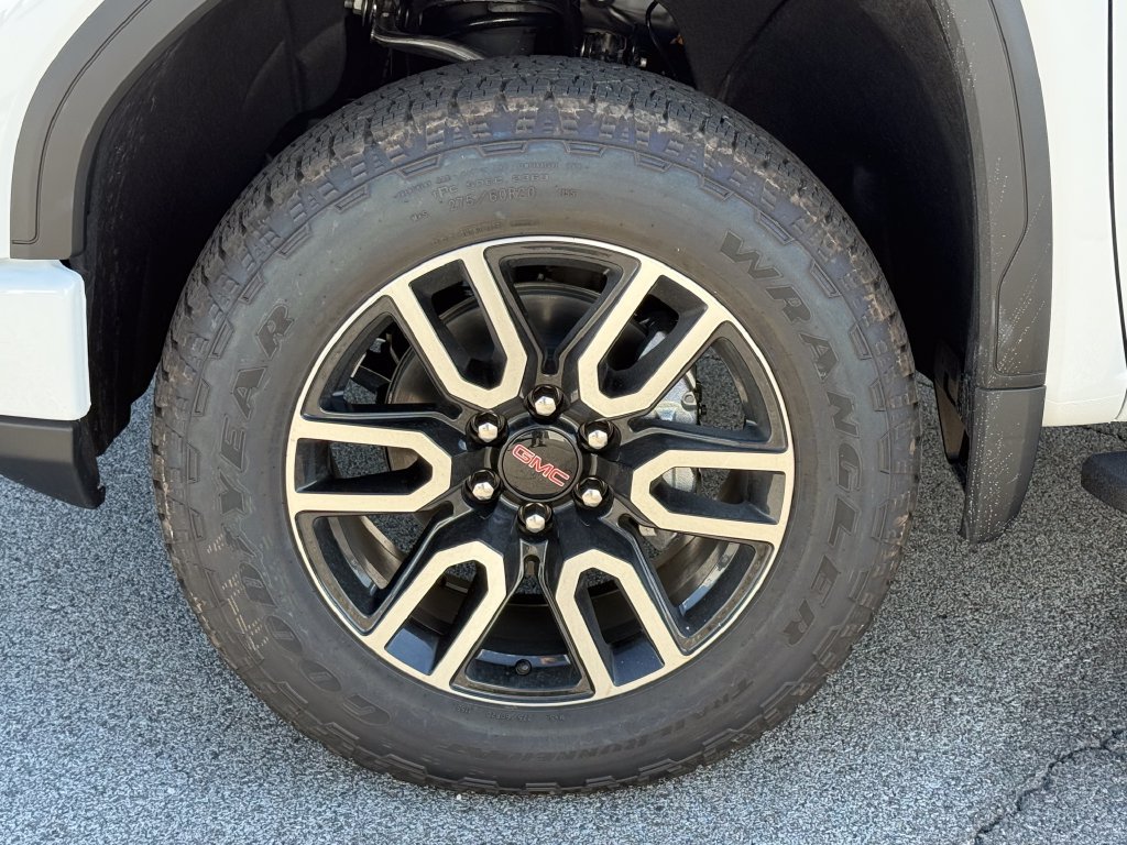 New 2026 GMC Sierra 1500 AT4 w/ AT4 Premium Package AWD/4WD image 13