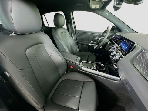 Certified 2026 Mercedes-Benz GLA 250 4MATIC image 34