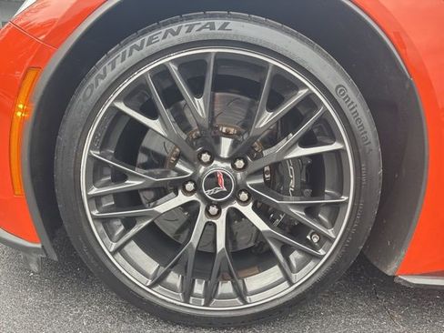 Used 2019 Chevrolet Corvette Z06 w/ Battery Protection Package image 11