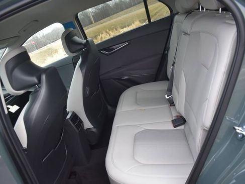 New 2026 Kia Niro EX image 18