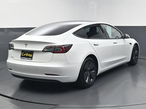 Used 2023 Tesla Model 3 Standard Range RWD image 4