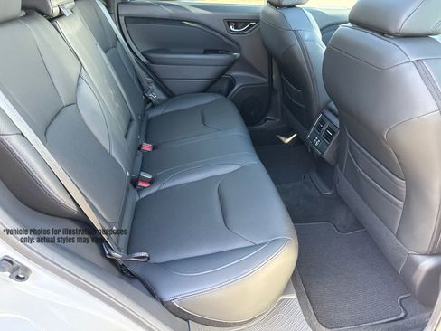 New 2026 Subaru Forester Premium AWD/4WD image 10