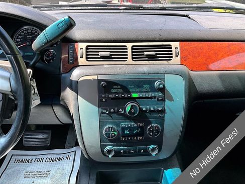 Used 2014 GMC Yukon XL SLT AWD/4WD image 6