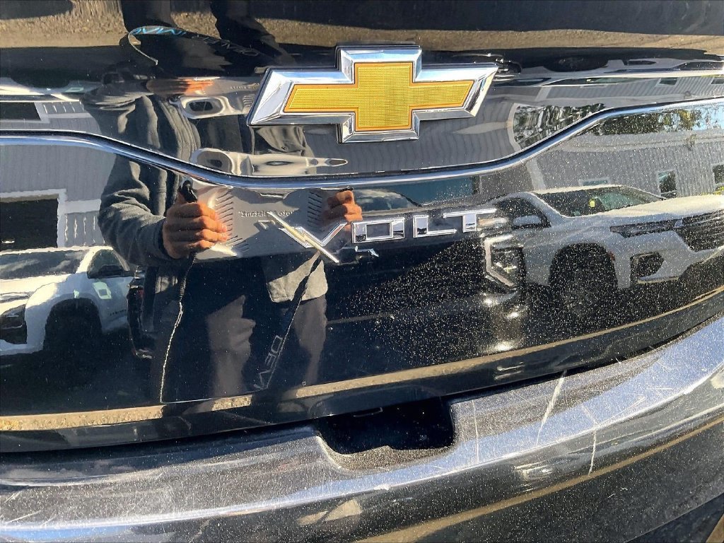 Used 2018 Chevrolet Volt LT FWD image 28
