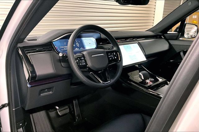 New 2026 Land Rover Range Rover Sport Dynamic SE AWD/4WD image 7