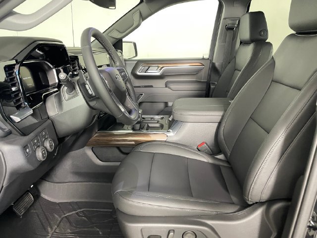 New 2026 Chevrolet Silverado 1500 RST AWD/4WD image 2