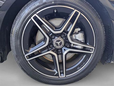 Used 2023 Mercedes-Benz CLA 250 image 10