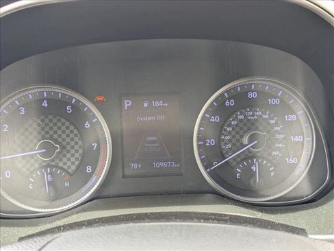 Used 2019 Hyundai Elantra SE w/ Cargo Package FWD image 11