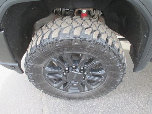 Used 2022 GMC Sierra 2500 Denali w/ Denali Ultimate Package image 13