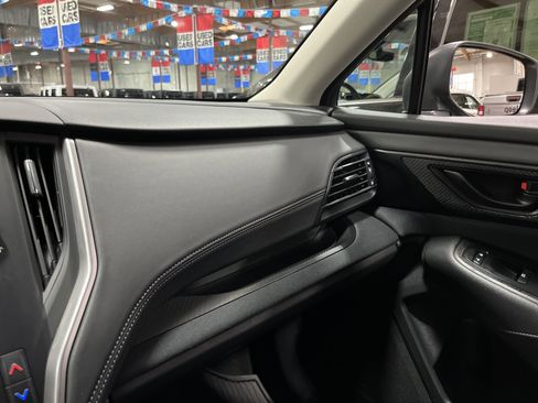 Used 2025 Subaru Outback 2.5i image 23