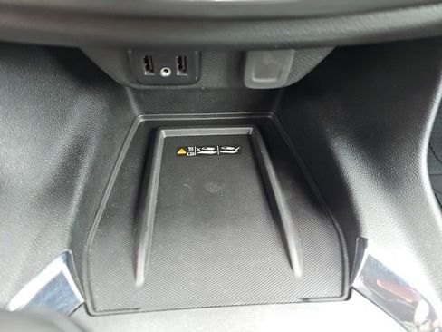 Used 2023 Chevrolet Traverse LT w/ LPO, Floor Liner Package image 21