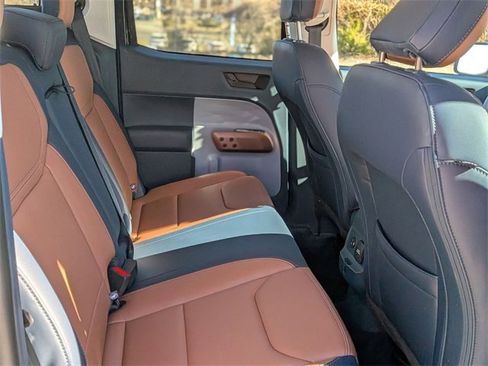 Used 2023 Ford Maverick Lariat w/ Lariat Luxury Package image 34