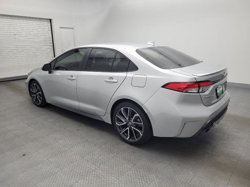 Used 2022 Toyota Corolla SE image 3