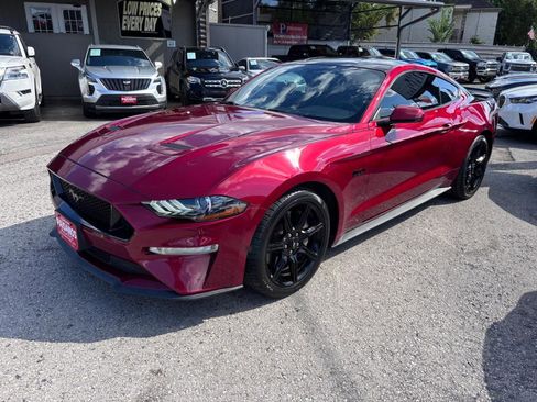Used 2019 Ford Mustang GT Premium w/ Black Accent Package RWD image 2
