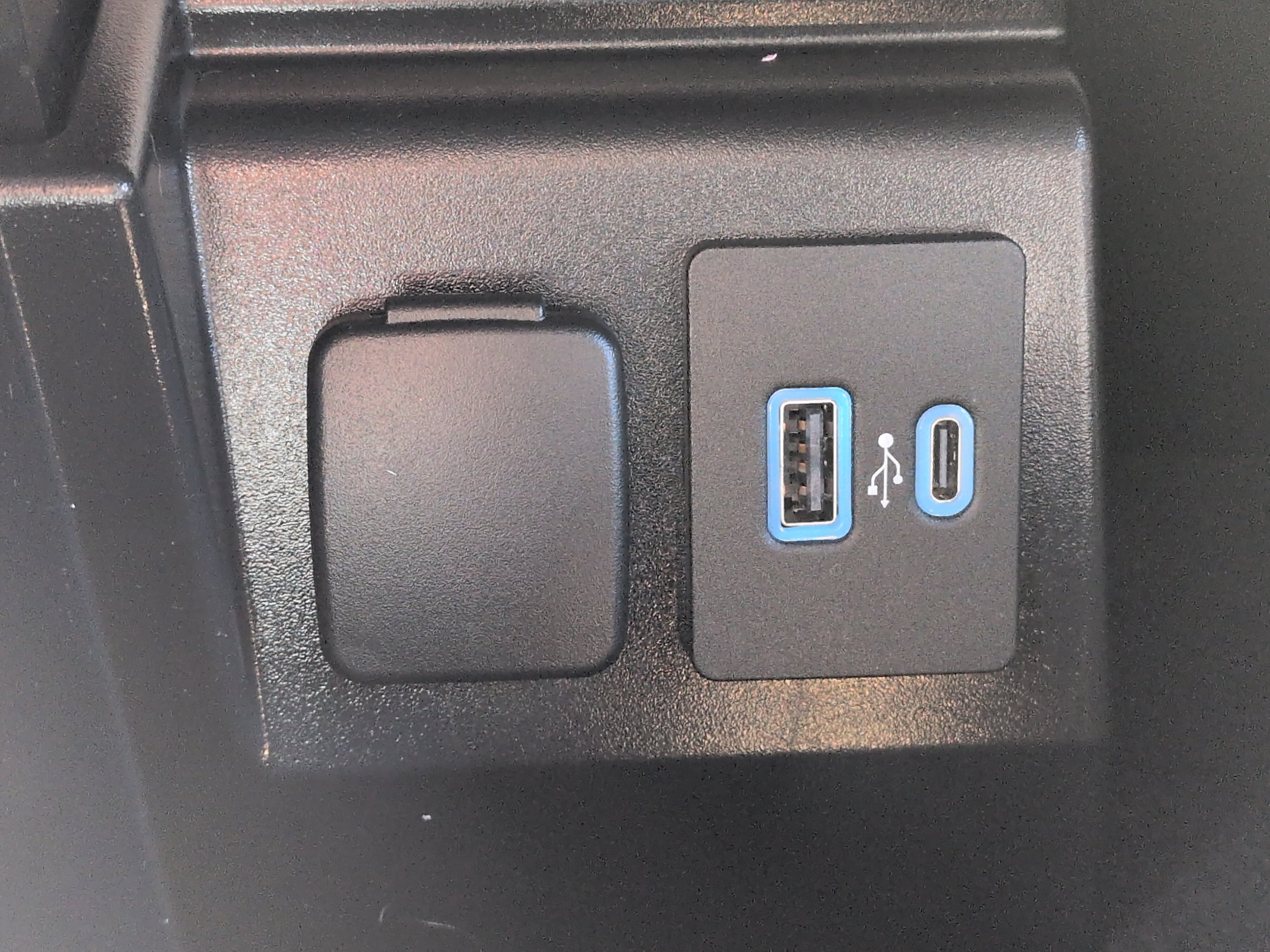 Certified 2024 Ford Explorer Timberline w/ Timberline Technology Package AWD/4WD image 21