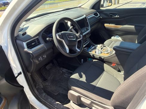 Used 2023 GMC Acadia SLE AWD/4WD image 6
