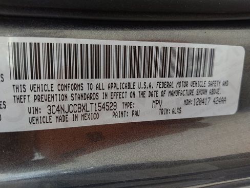Used 2020 Jeep Compass Limited FWD image 33