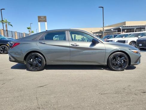 New 2026 Hyundai Elantra SEL Sport FWD image 31
