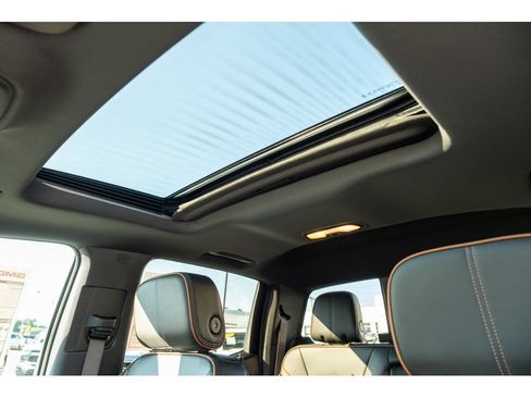 New 2026 GMC Canyon AT4 w/ Technology Plus Package AWD/4WD image 16