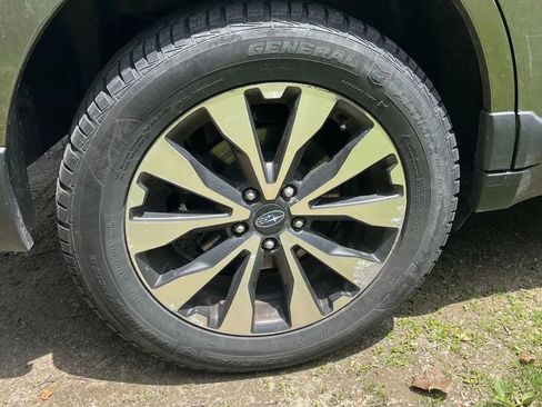Used 2015 Subaru Outback 2.5i Limited AWD/4WD image 18