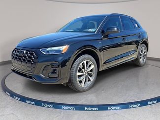 Used 2024 Audi Q5 2.0T Premium w/ Summer of Audi Package AWD/4WD video 1