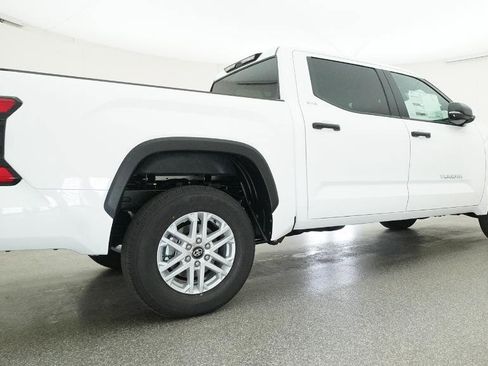 New 2026 Toyota Tundra SR5 AWD/4WD image 13