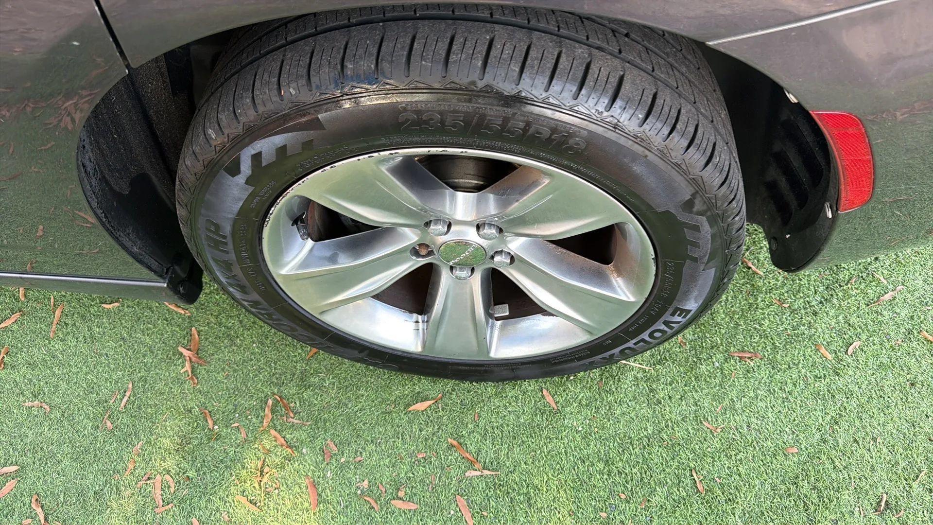 Used 2015 Dodge Charger SXT RWD image 27
