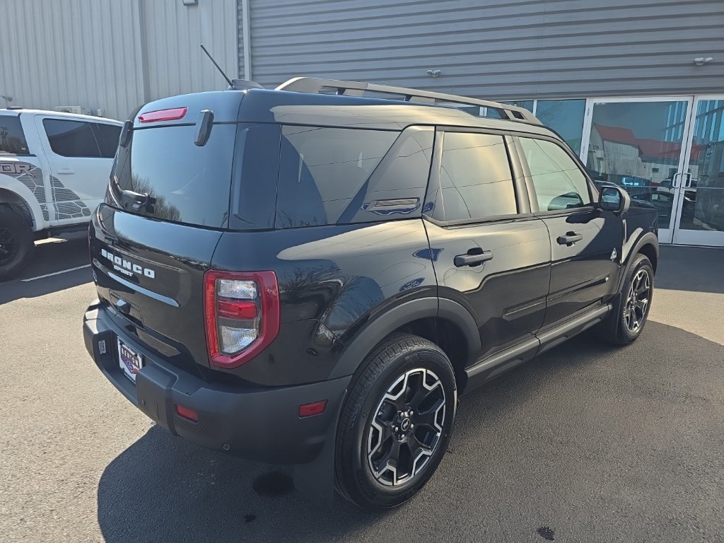 New 2026 Ford Bronco Sport Outer Banks w/ Outer Banks Tech Package+ AWD/4WD image 7