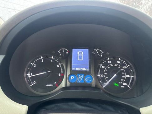 Used 2010 Lexus GX 460 image 24