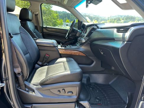 Used 2016 Chevrolet Tahoe LTZ AWD/4WD image 14