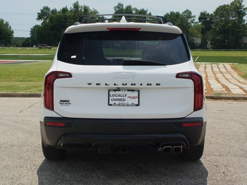 Used 2022 Kia Telluride EX w/ EX Premium Package AWD/4WD image 3