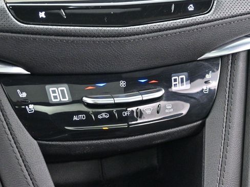 Certified 2024 Cadillac XT5 Premium Luxury w/ LPO, Floor Liner Package image 25