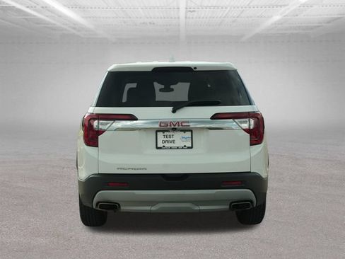 Used 2023 GMC Acadia SLE FWD image 8