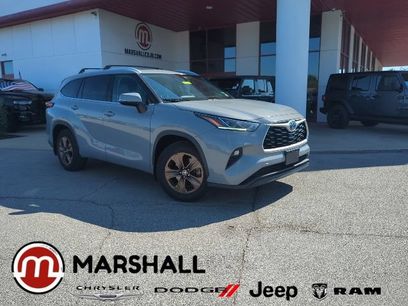 Used 2022 Toyota Highlander Bronze Edition