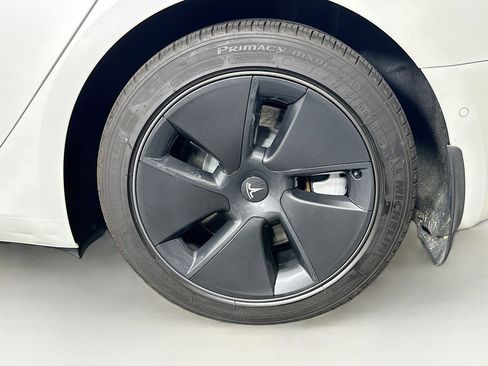 Used 2021 Tesla Model 3 Standard Range Plus RWD image 11