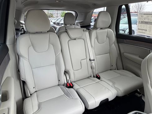 New 2026 Volvo XC90 T8 Ultra w/ Protection Package Premier image 10