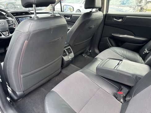 Used 2018 Honda Clarity Plug-In Hybrid image 11