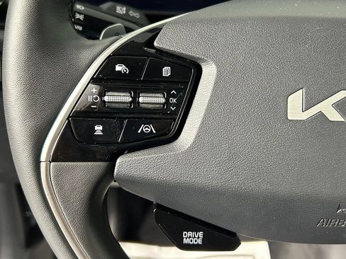 Used 2024 Kia Niro Wind w/ Wind Preserve Package FWD image 26