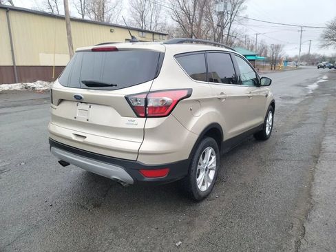 Used 2018 Ford Escape SE w/ Ford Safe & Smart Package image 5